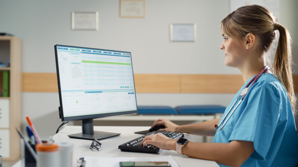7 dicas para escolher o melhor software para clínica médica
